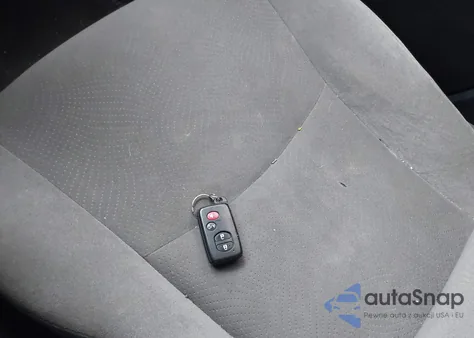 2013 Toyota Prius Three из США, поврежденный, VIN JTDKN3DU4D1630192